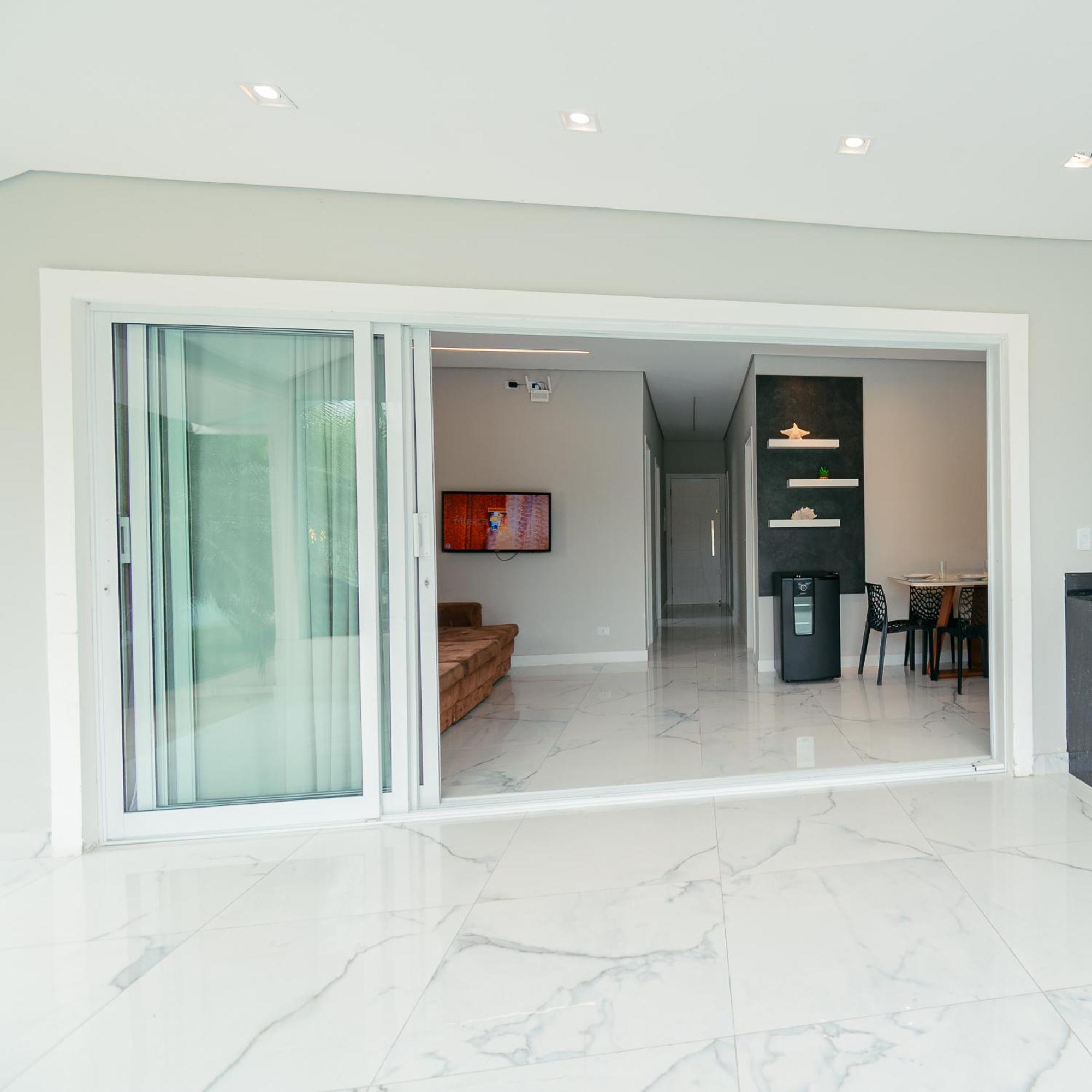 M&m House - Casa Com Piscina E Ar Condicionado Em *