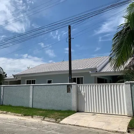 M&M House - Casa Com Piscina E Ar Condicionado Em Matinhos Villa Exterior photo