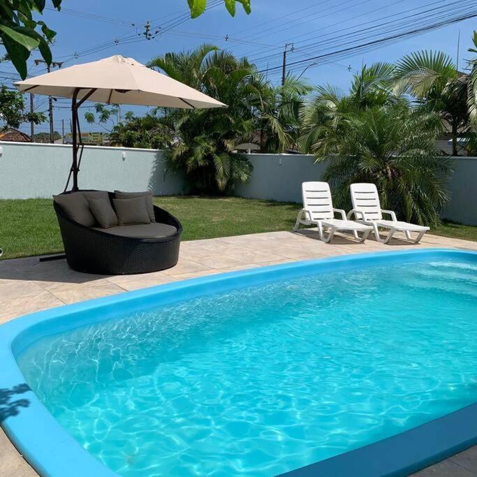 M&m House - Casa Com Piscina E Ar Condicionado Em Matinhos