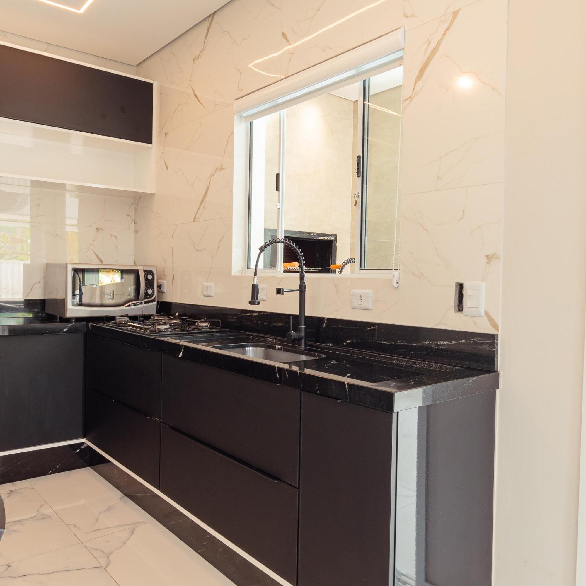 Holiday home M&m House - Casa Com Piscina E Ar Condicionado Em *