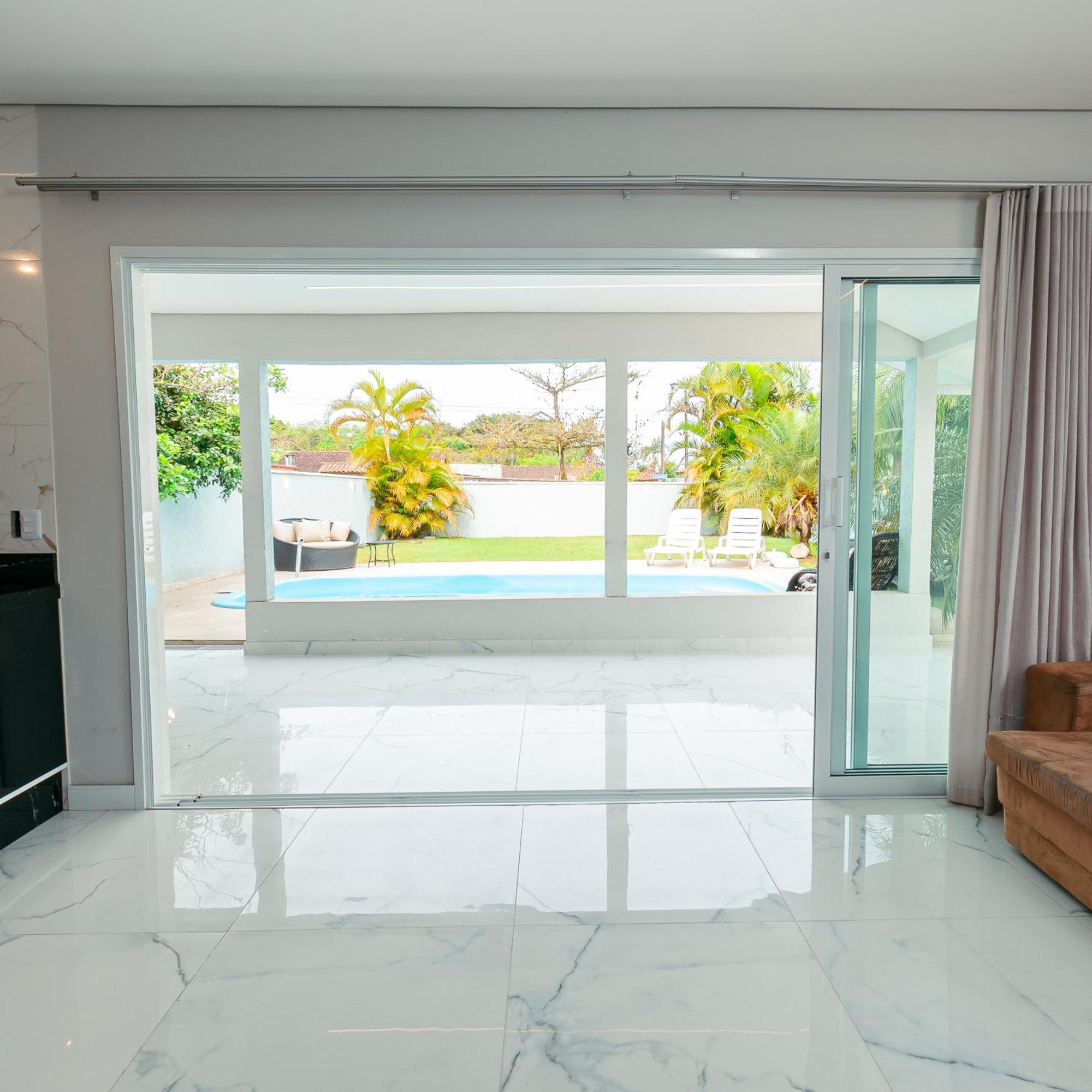 M&m House - Casa Com Piscina E Ar Condicionado Em *